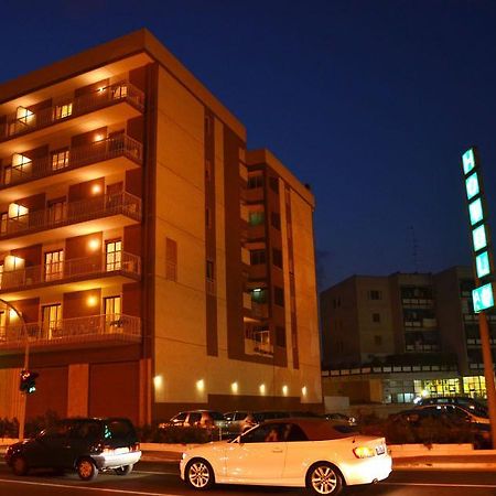 Hotel A-14 Модуньо Экстерьер фото