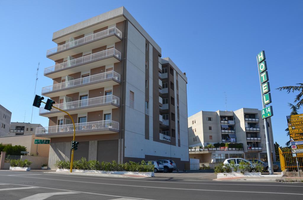 Hotel A-14 Модуньо Экстерьер фото
