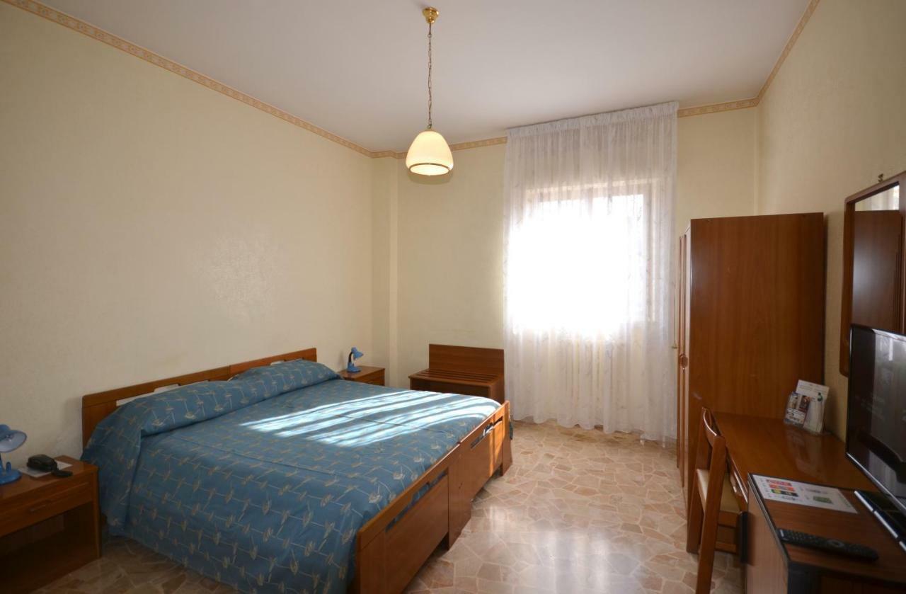 Hotel A-14 Модуньо Экстерьер фото